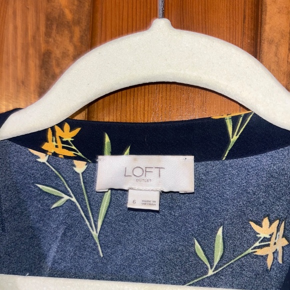 Loft Floral Wrap Dress - Picture 3 of 4